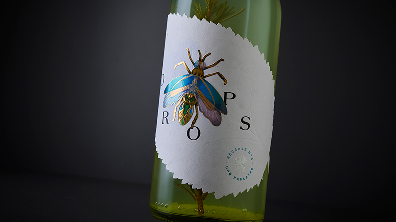 UPM Raflatac unveils swatchbooks for wine, spirits and beverage