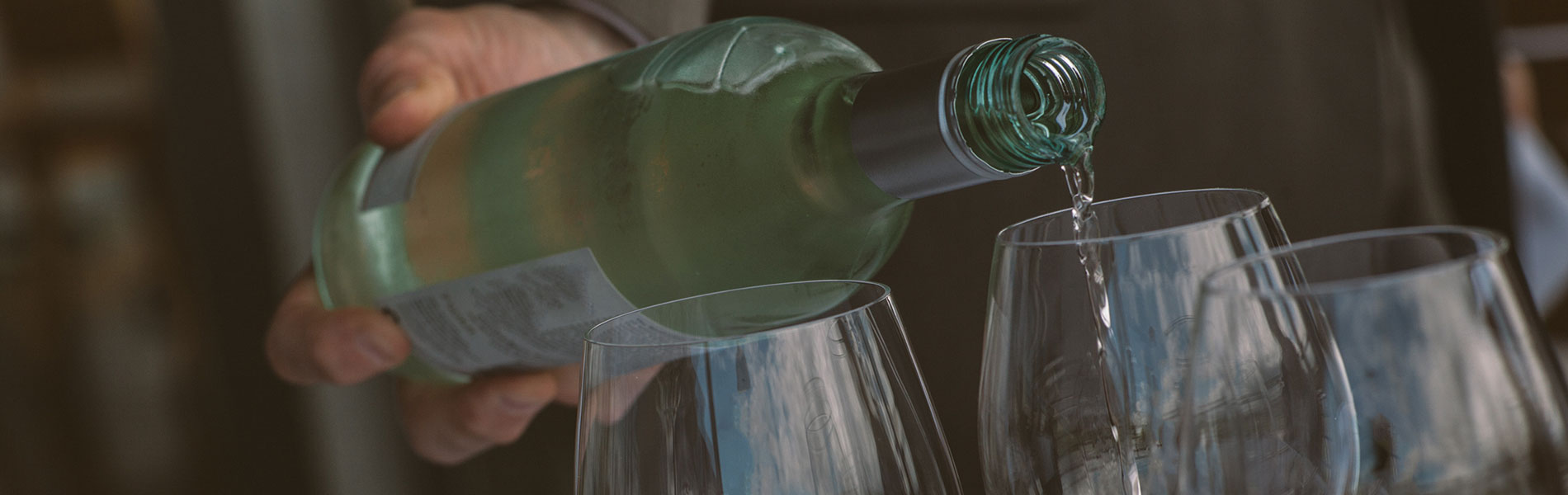 US tariffs pressure Australian wine exports but China market booms