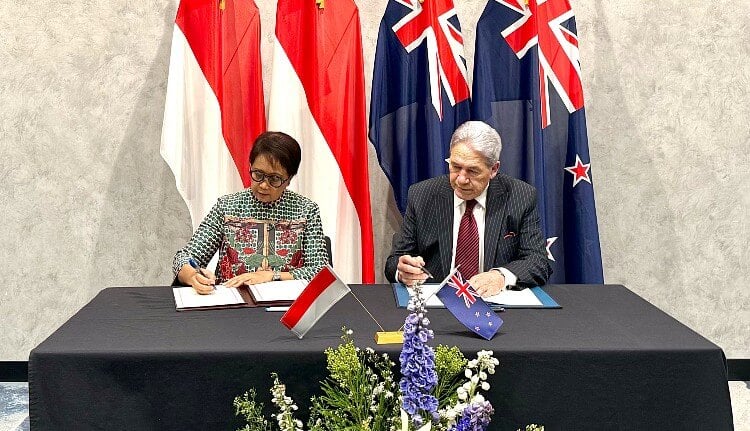 New Zealand and Indonesia sign halal cooperation arrangement