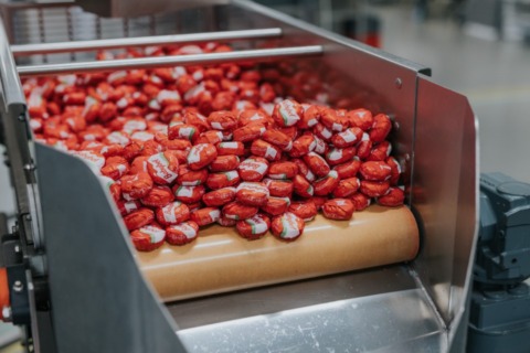 Bel Group to replace Babybel cellophane with recyclable paper worldwide by 2027