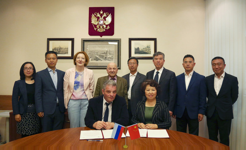 China, Russia to promote Dairy Industry development
