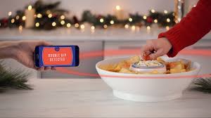 Kraft Heinz Creates the world’s first “Double Diptector” 