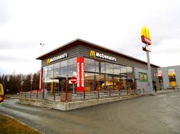 McDonald’s opens its first branch in Hanoi