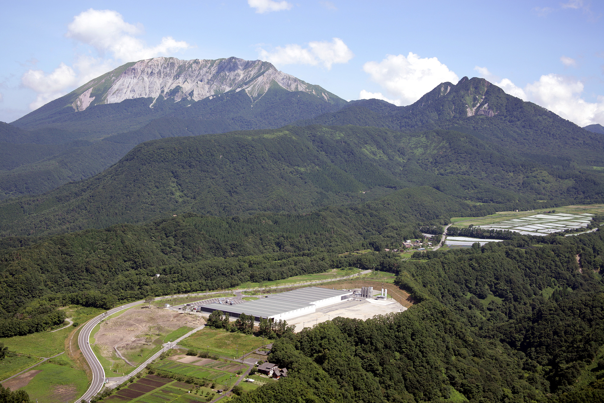 Suntory Okudaisen Bunanomori Water Plant gets AWS certification