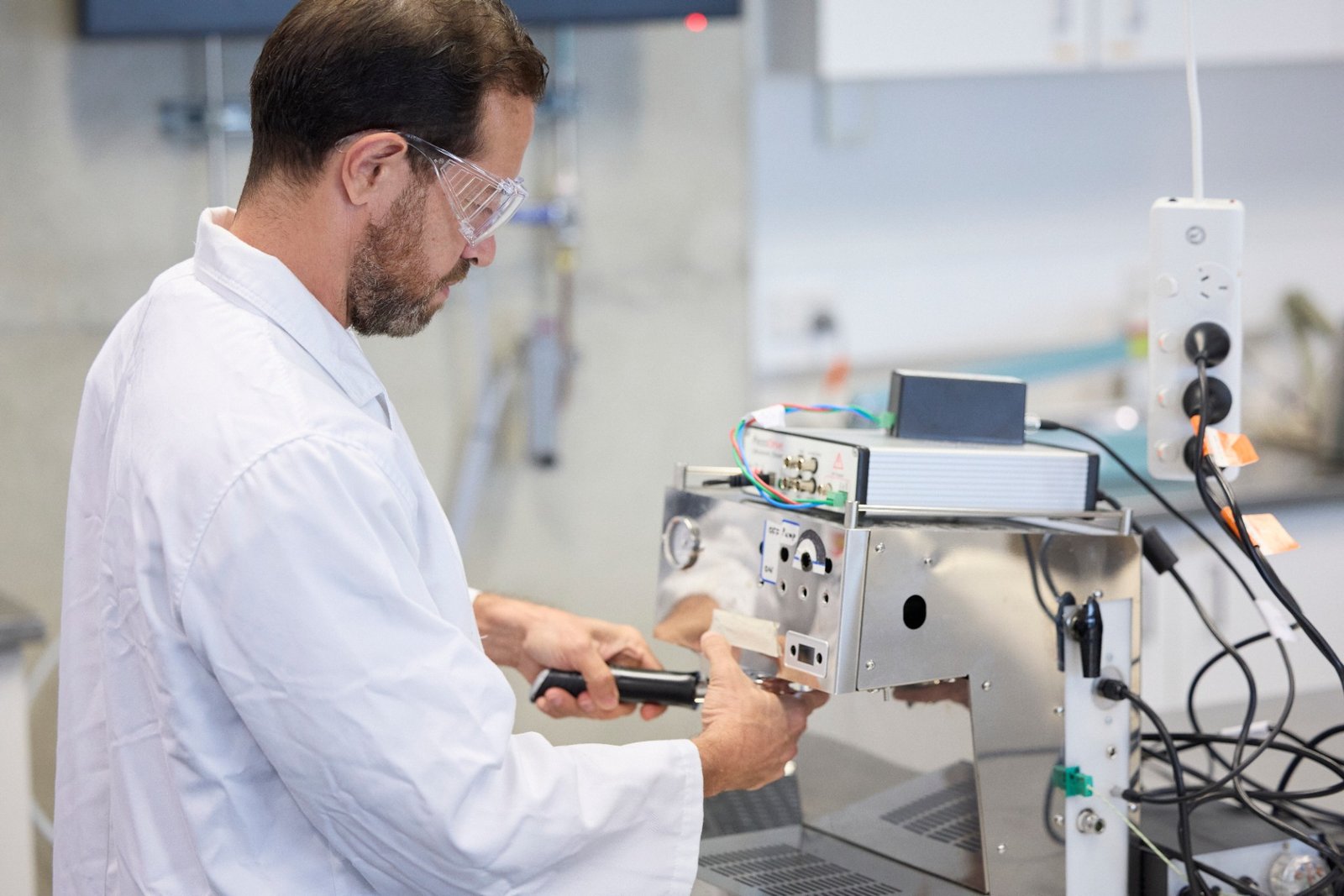 UNSW Researchers Brew Espresso with Ultrasound, Cutting Energy Use by 75%