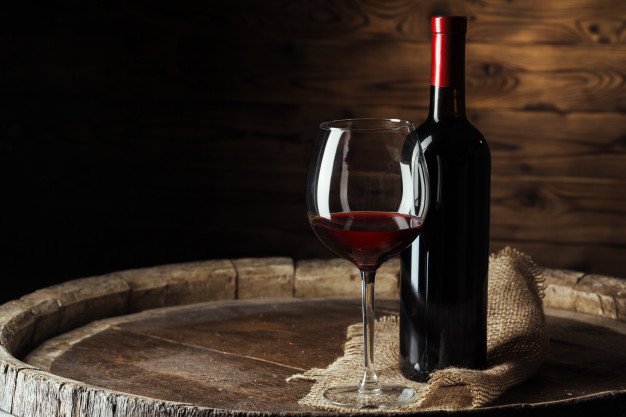 hong-kongs-local-wine-traders-urge-to-tap-growing-mainland-market