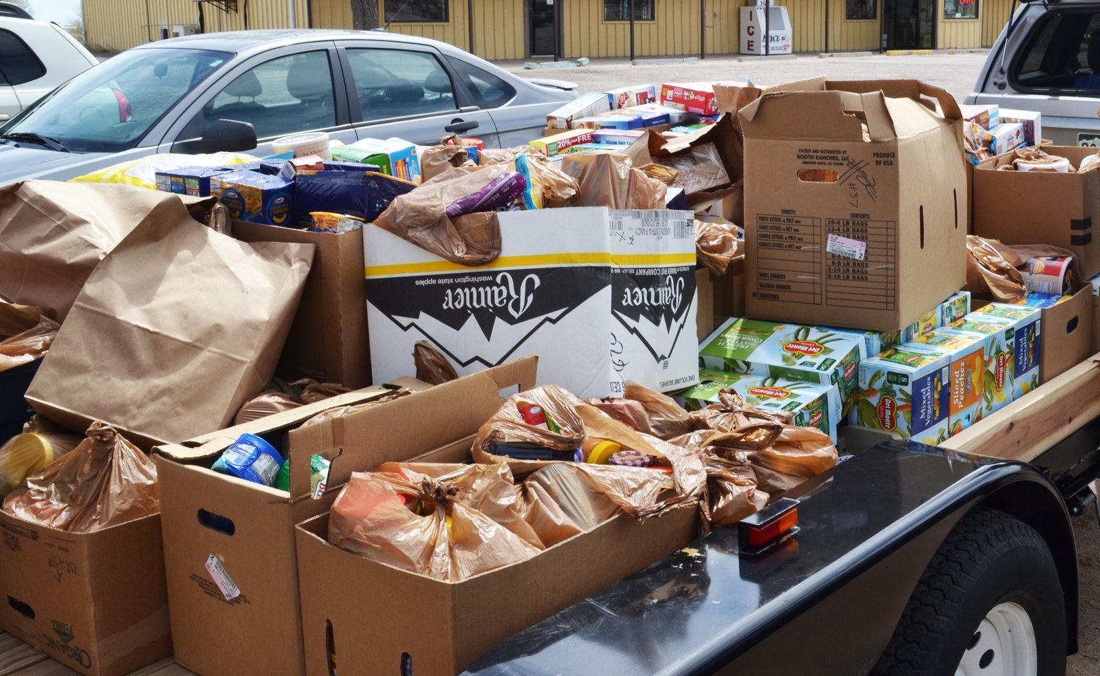 mobile-food-pantries-launched-by-a-new-hampshire-food-bank