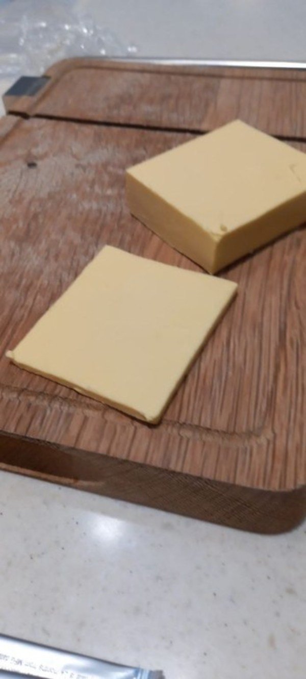sophies-bionutrients-together-with-ingredion-to-produce-microalgae-based-cheese