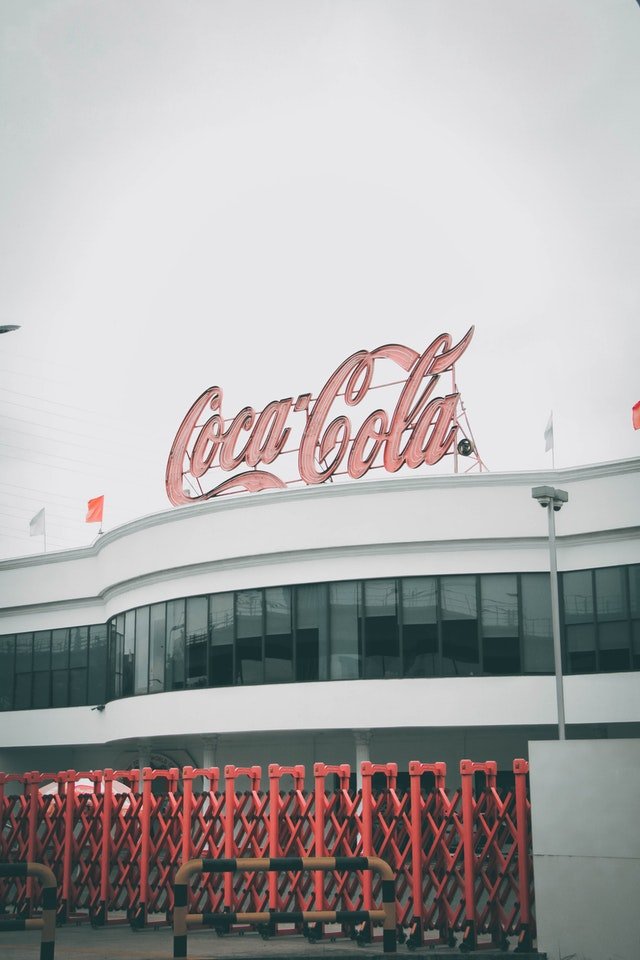 coca-cola-unveiling-100-plant-based-sustainable-packaging